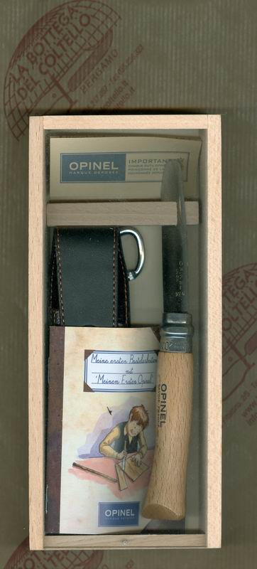 My first Opinel, wood box