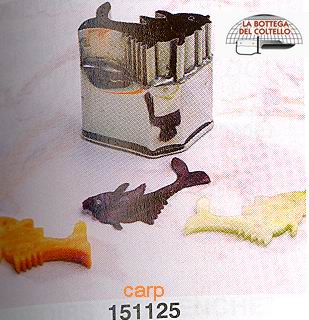 Matfer carp form cutter