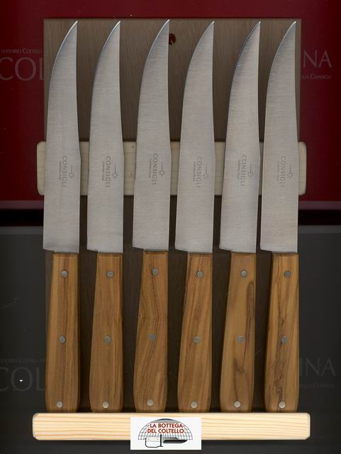 Steak knives set