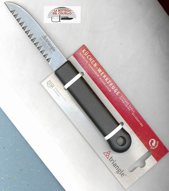 Decorating knife for vegetables cm 8,5 Triangle or Wusthof