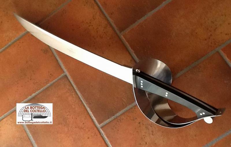 La Guascona Sabre  champagne methacrylate handle